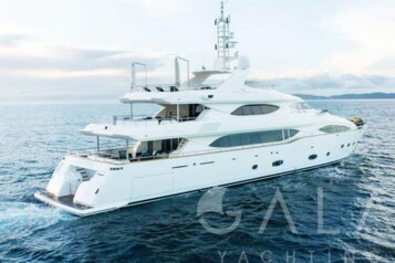 PARADiSE (Feretti Custom Line CRN 130)