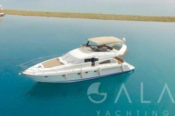 ALEX (Fairline Squadron 55)