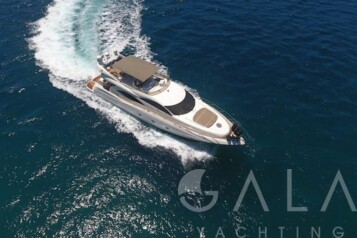 KRC 2 (Sunseeker Manhattan 74)