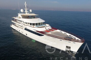 M/Y 01042